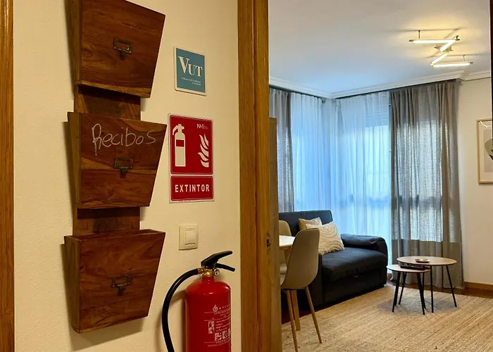 El Pasaje * Ов'єдо